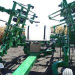 JD2410ChiselplowNH3Injection026