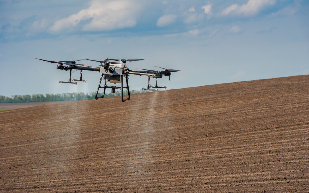 Revolutionizing Crop Application: Drone Spraying vs. Traditional Spraying Pros, Cons, and ROI